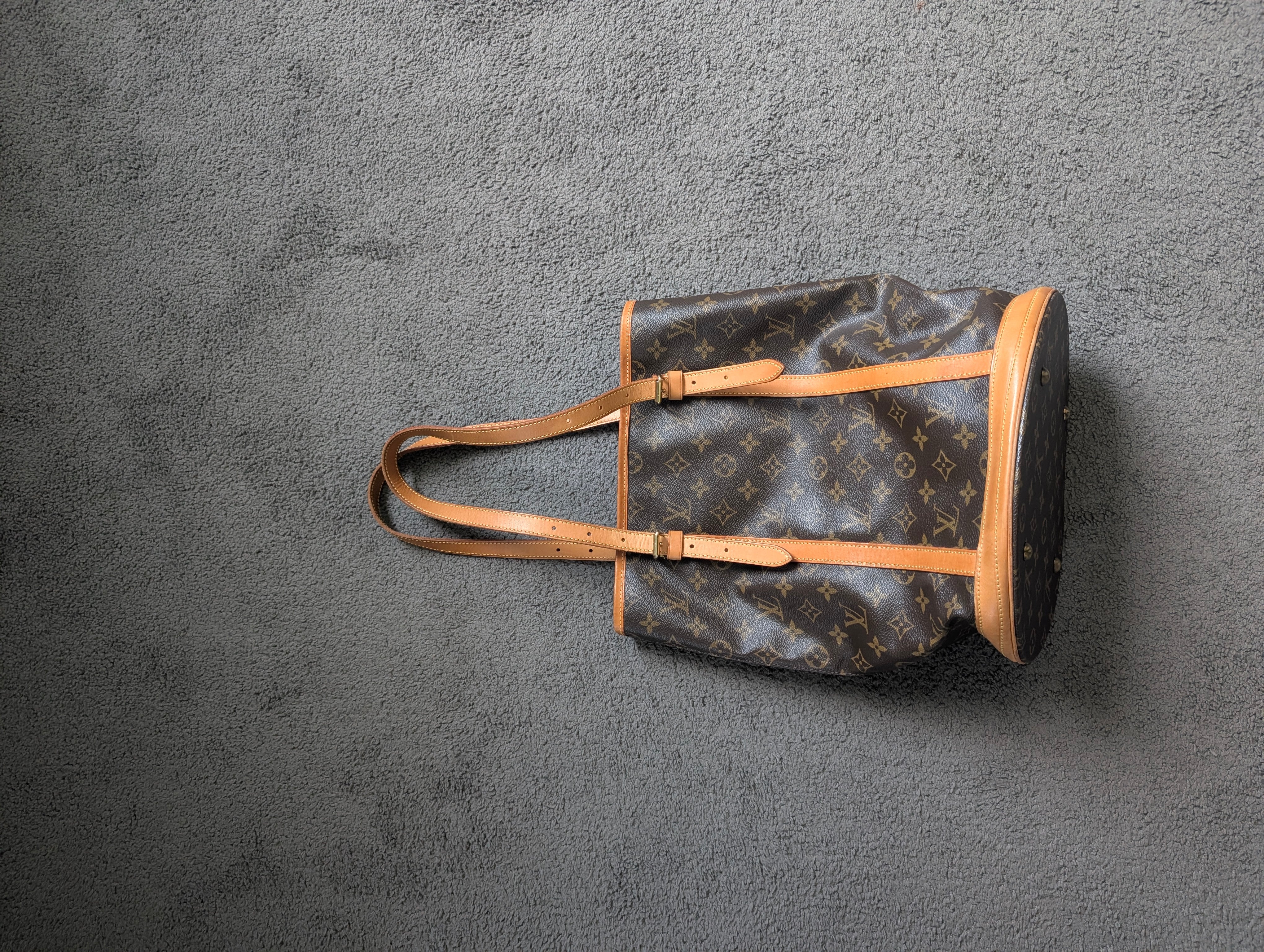 Louis Vuitton NM Bucket Bag
