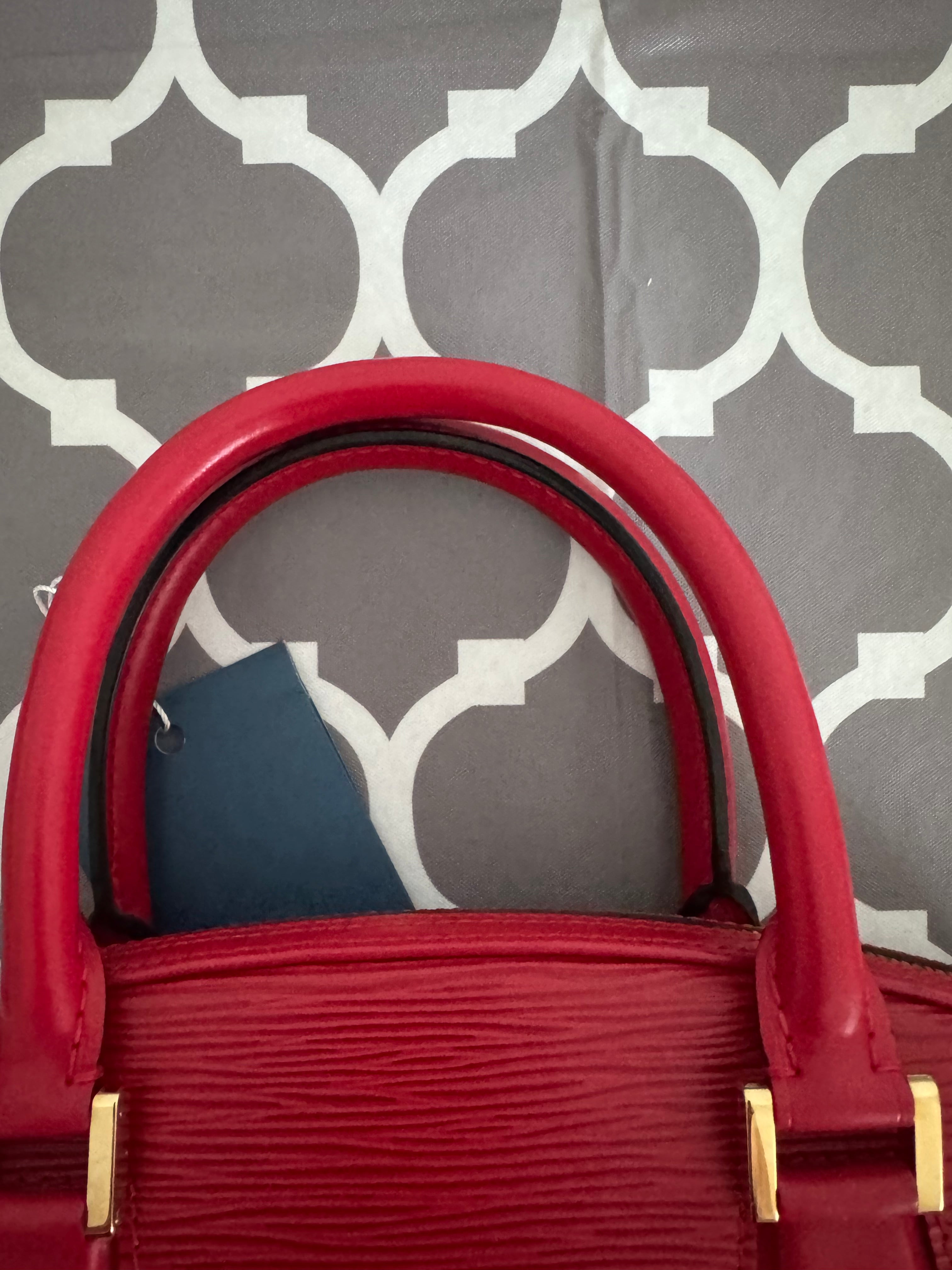 Louis Vuitton Epi Jasmine Handbag