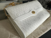 Christian dior - cons