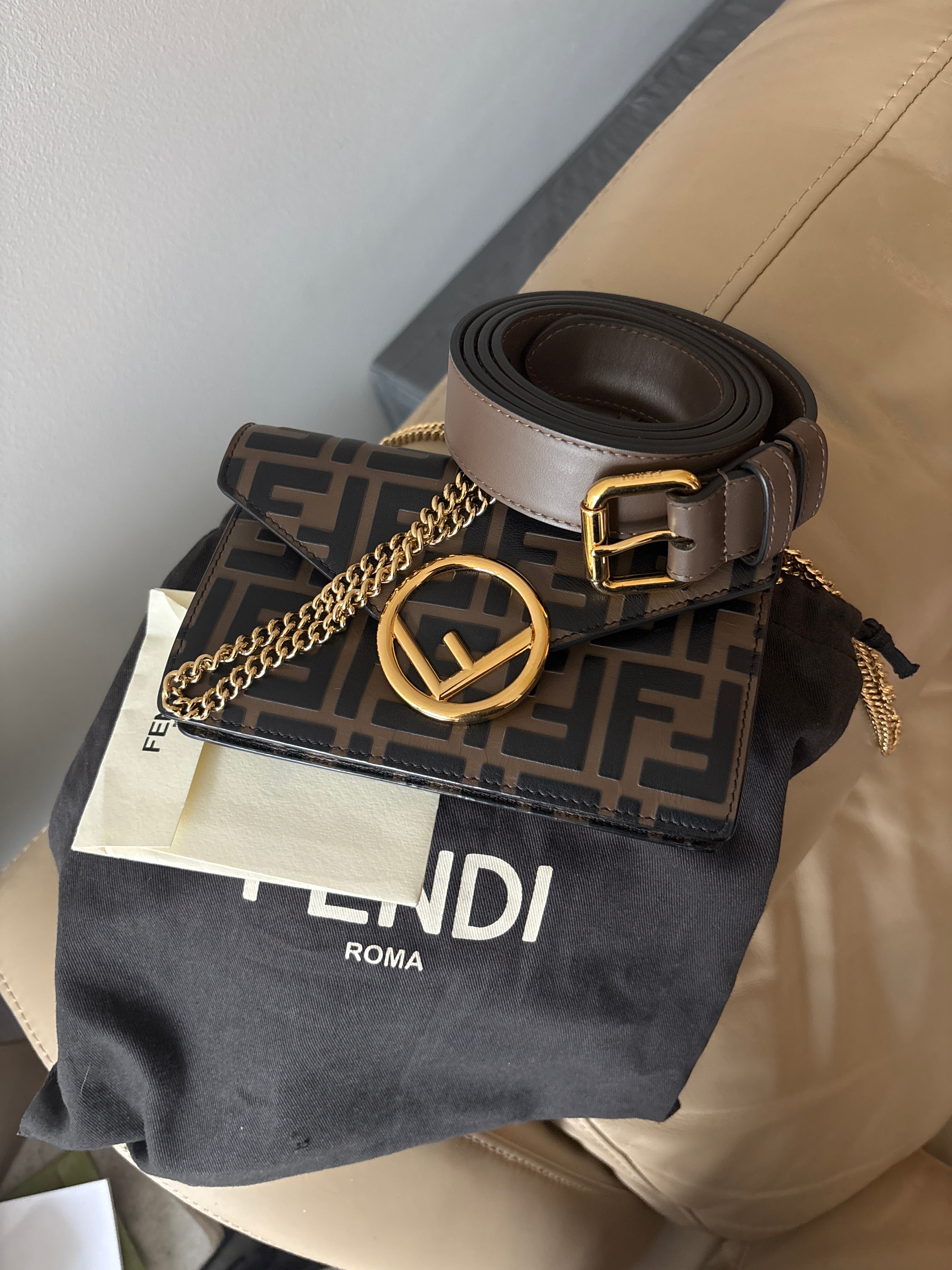 Fendi - CONS