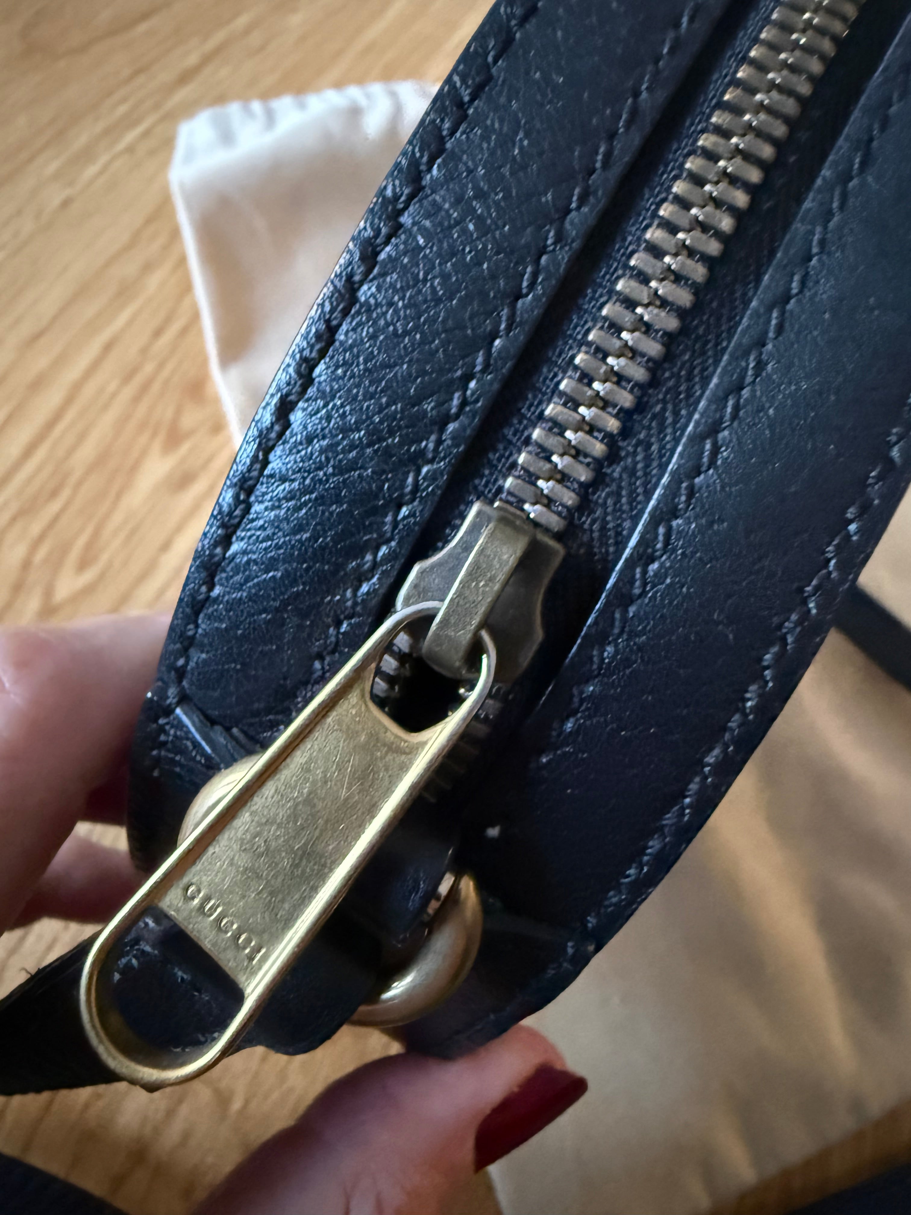 Gucci marmont velvet mini crossbody bag