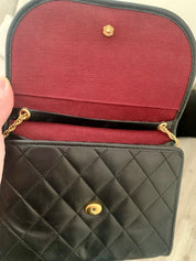 CHANEL vintage cross body bag