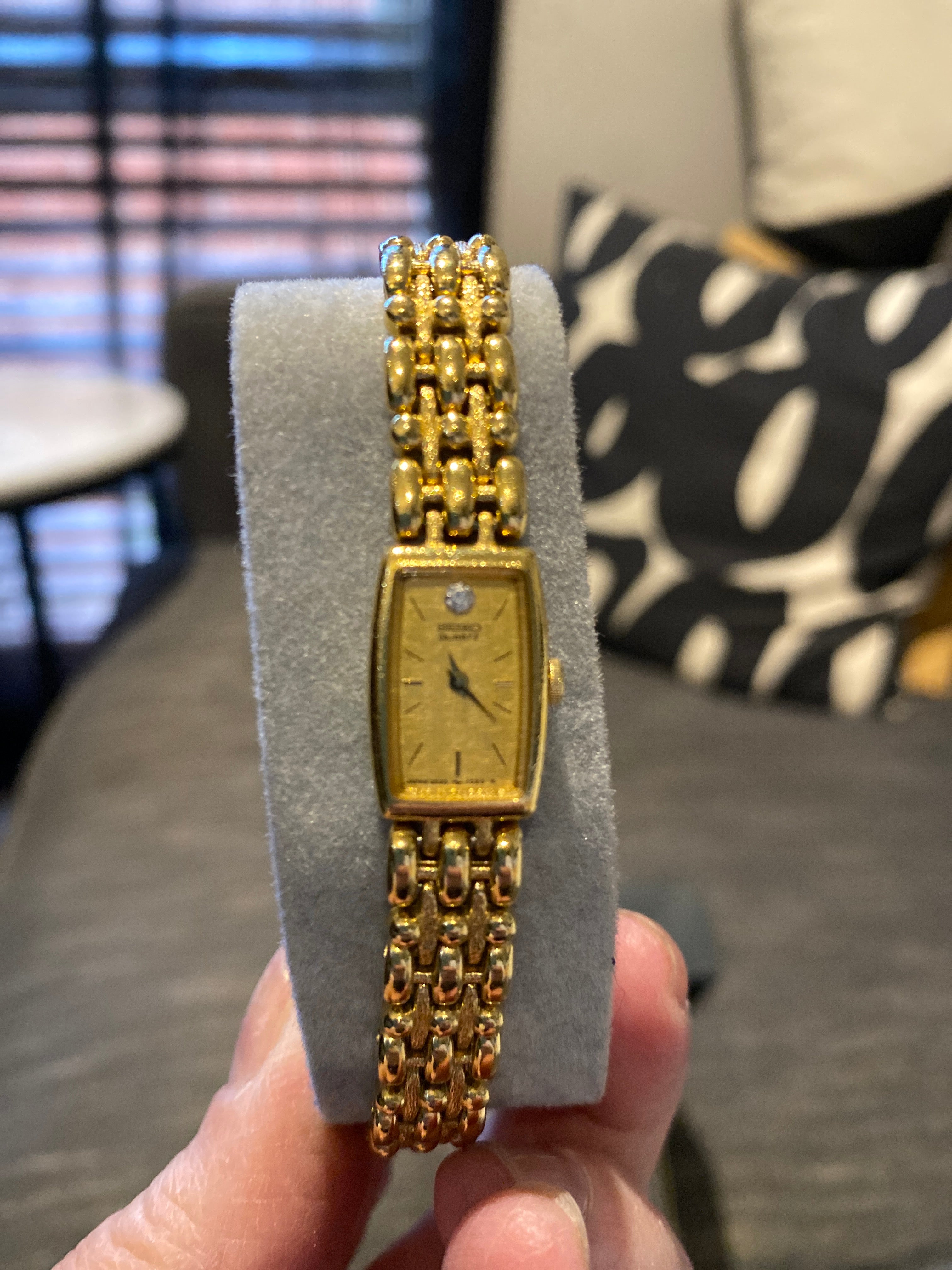 Seiko gold plated Watch with small diamond . New battery