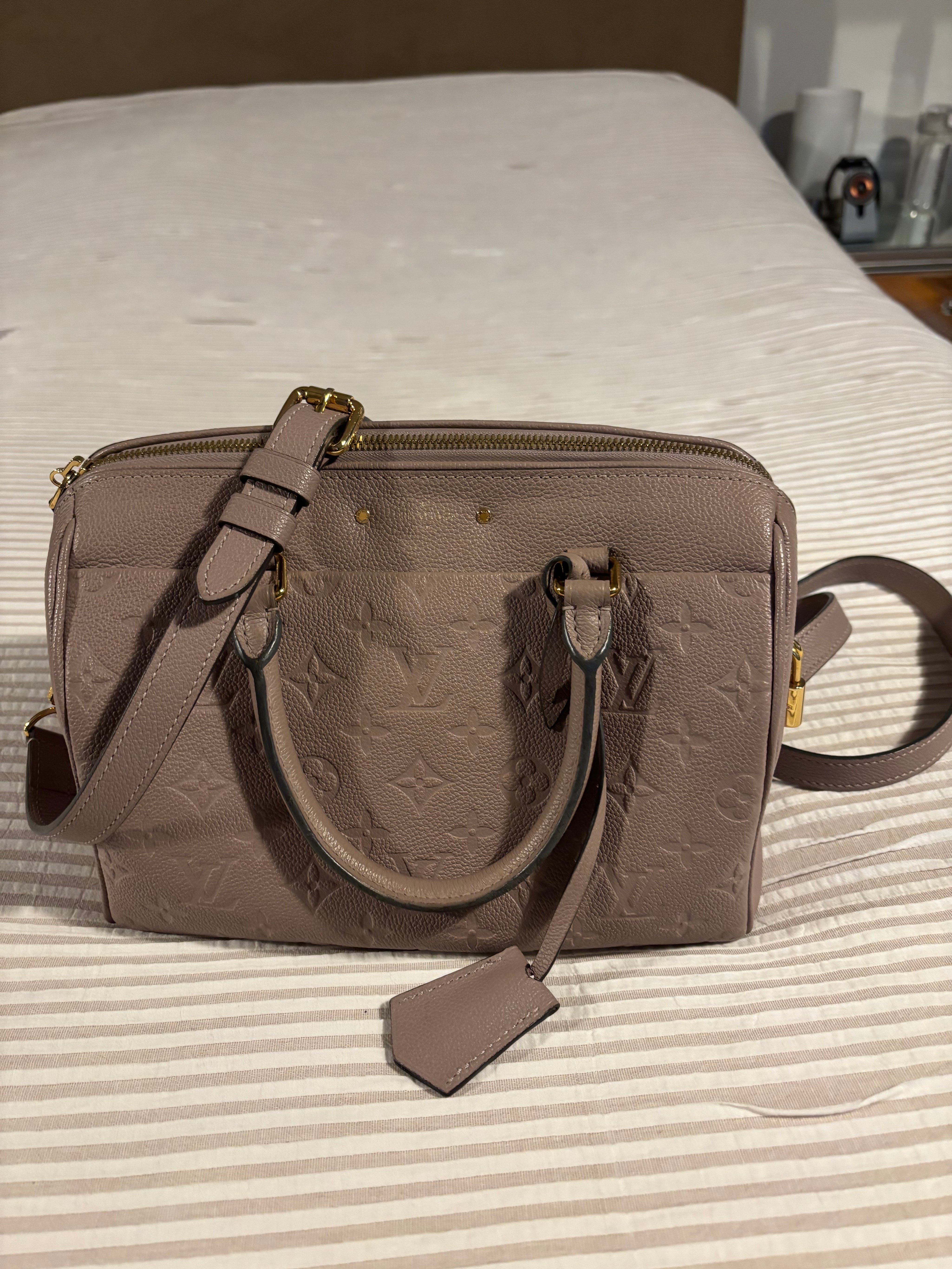 Beige LV speedy 25 bandolier