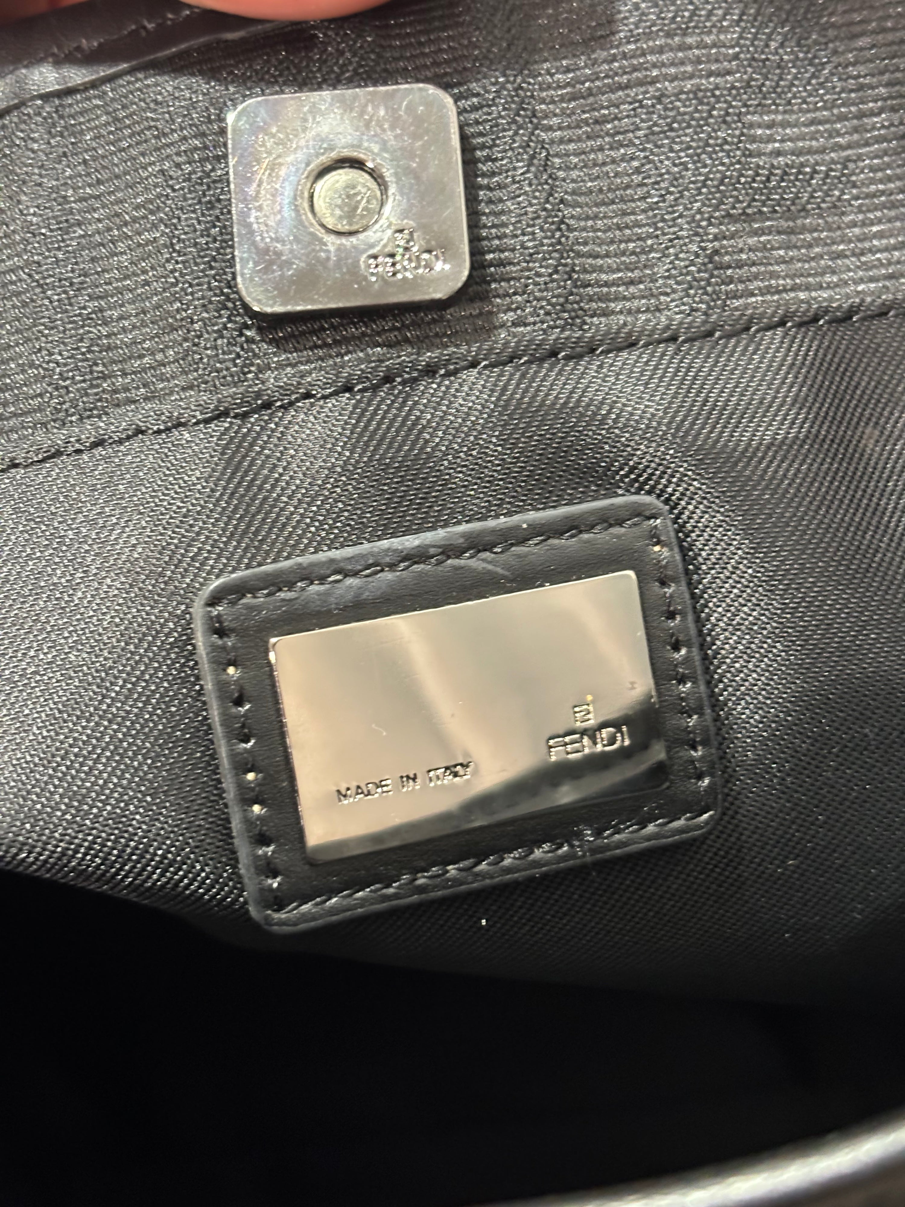 Fendi - CONS