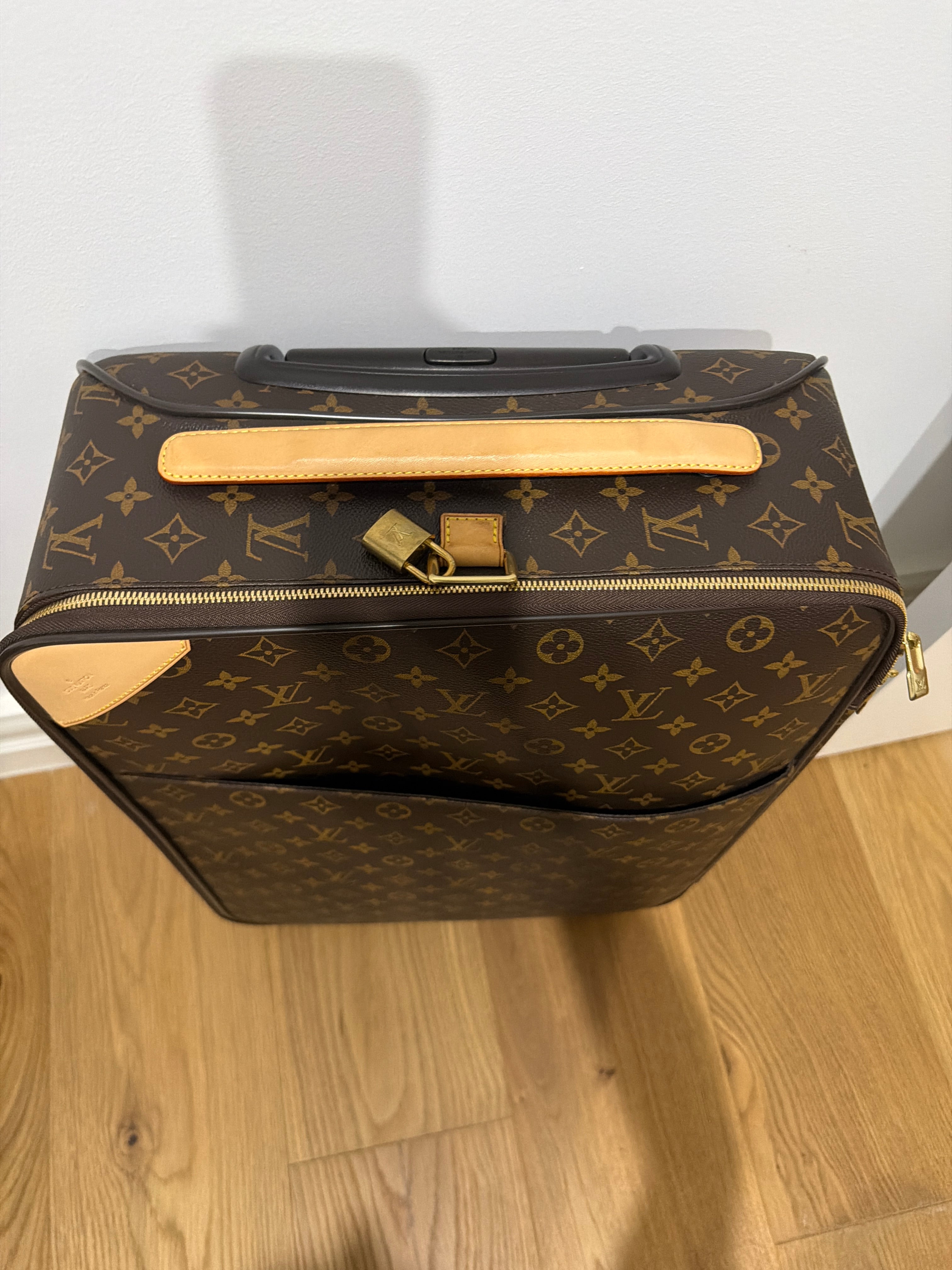 Louis Vuitton Suit Case