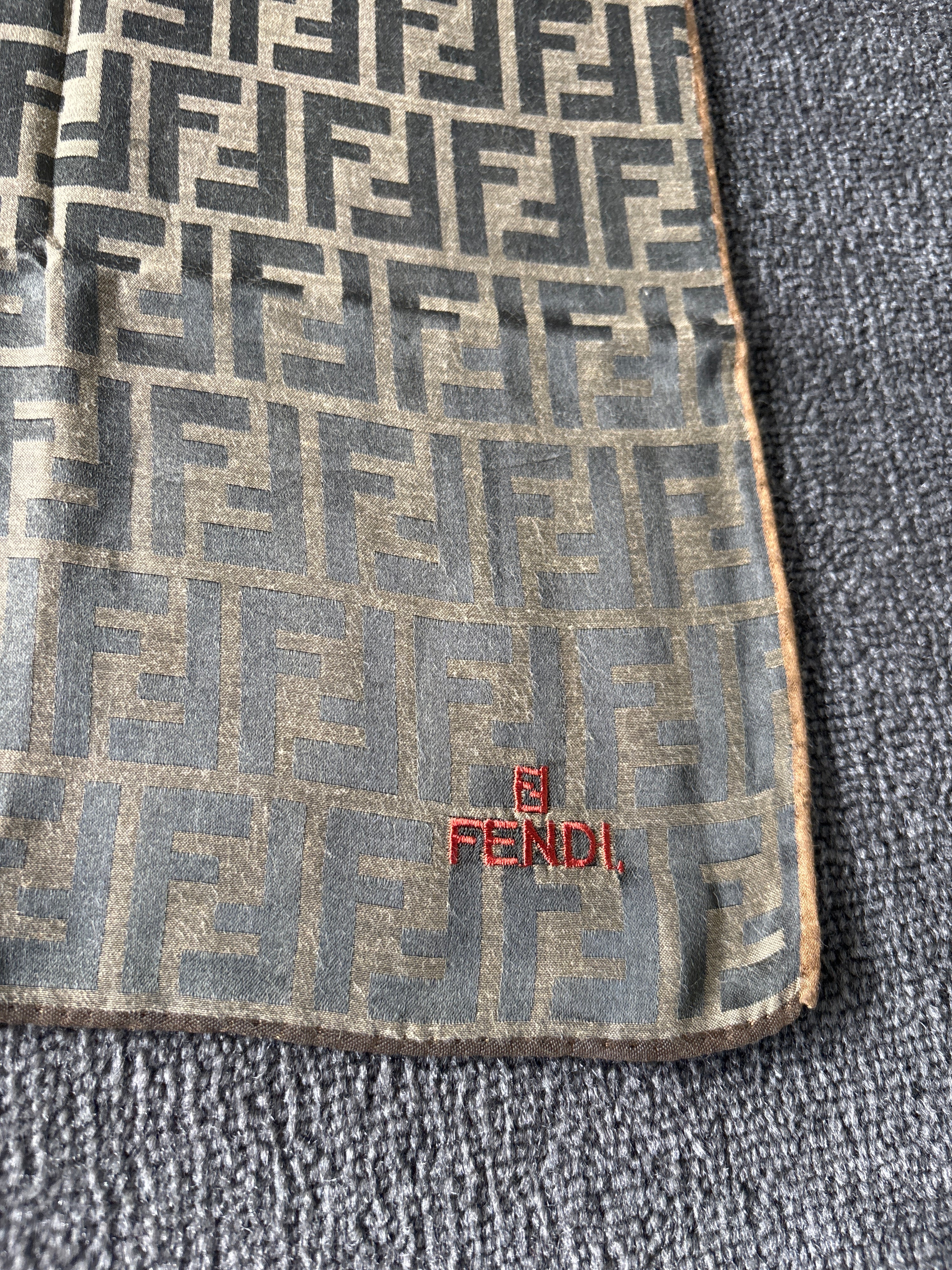 Fendi - cons
