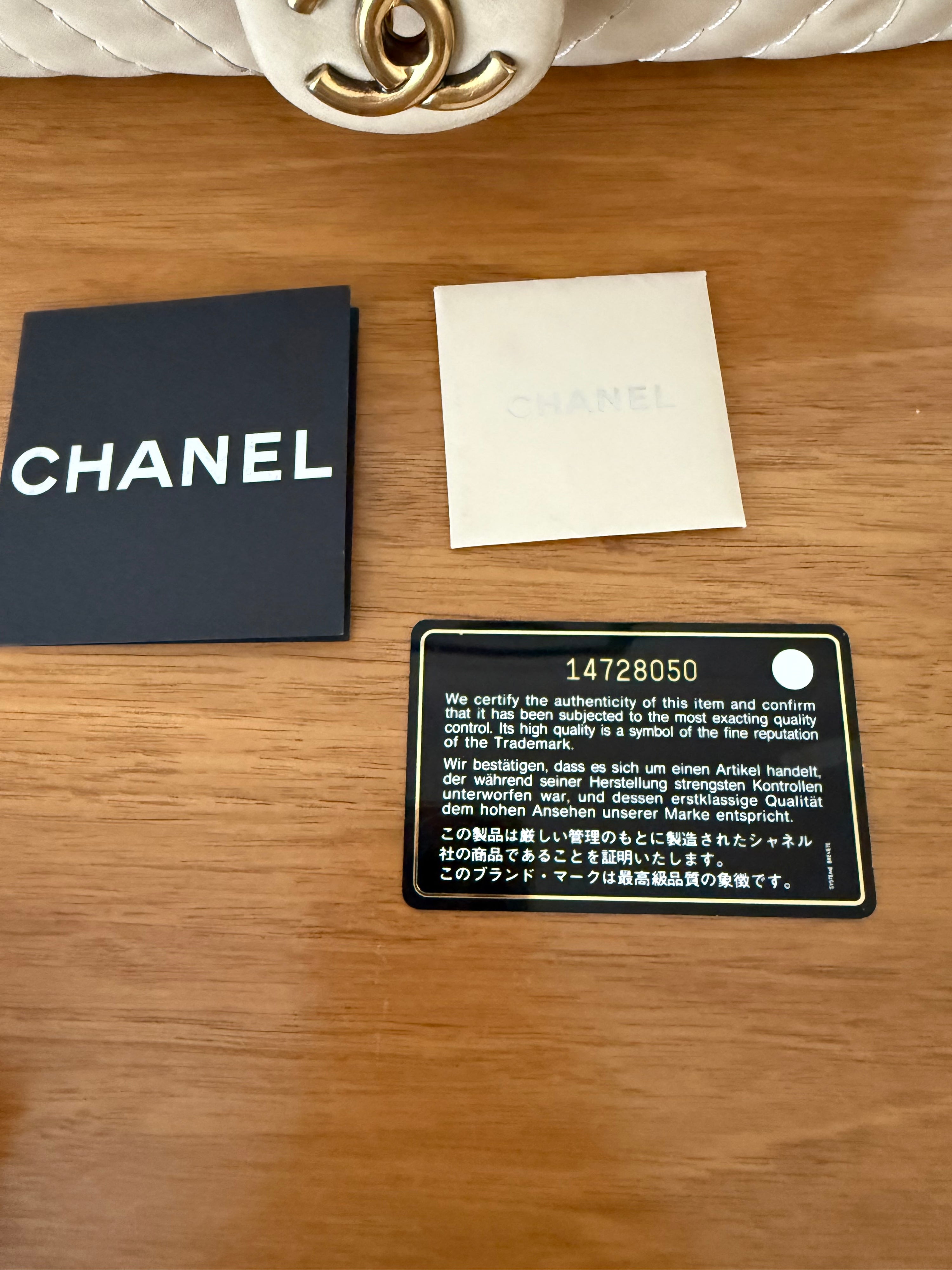 Chanel - Cons