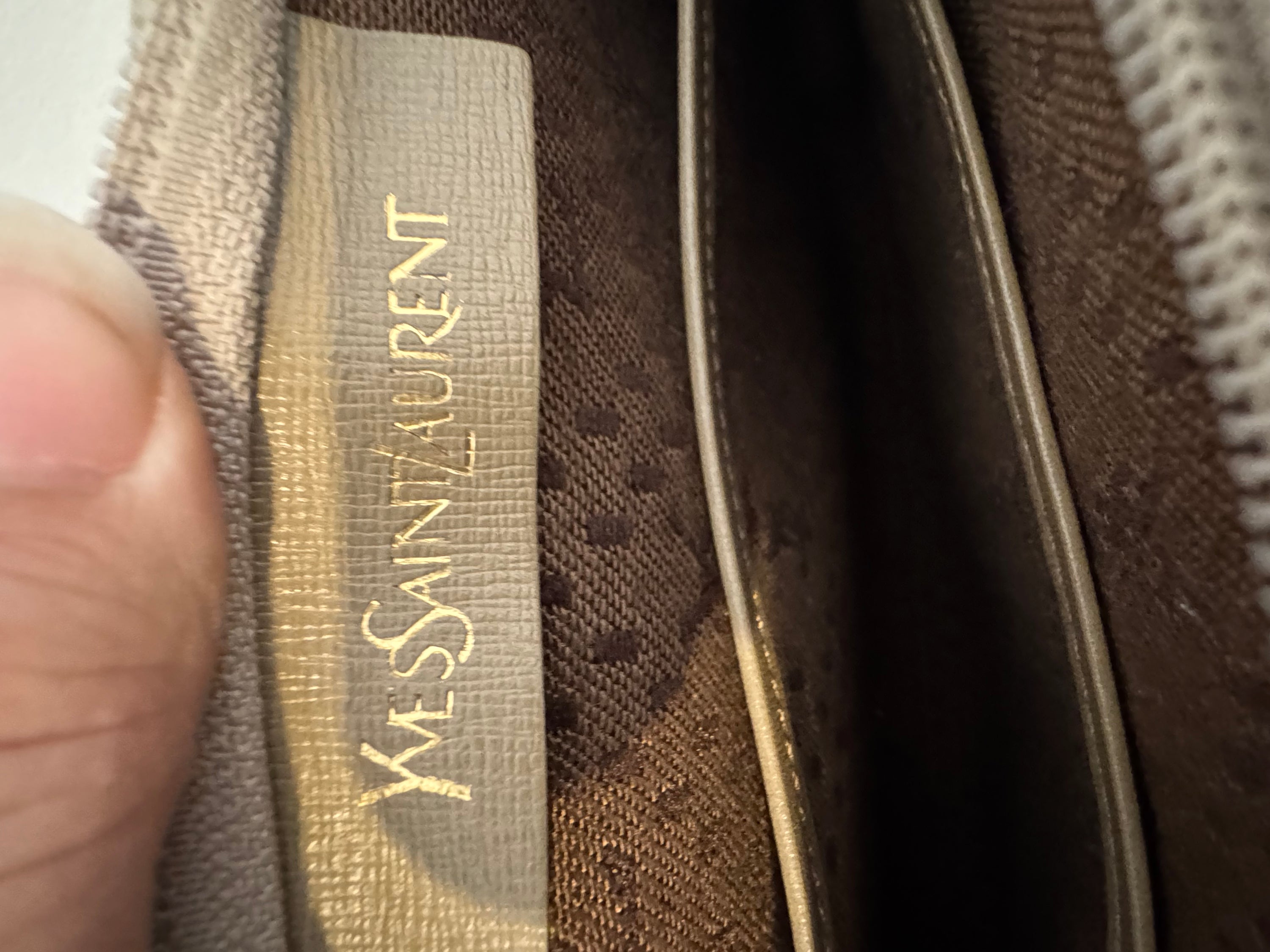 Ysl - CONS