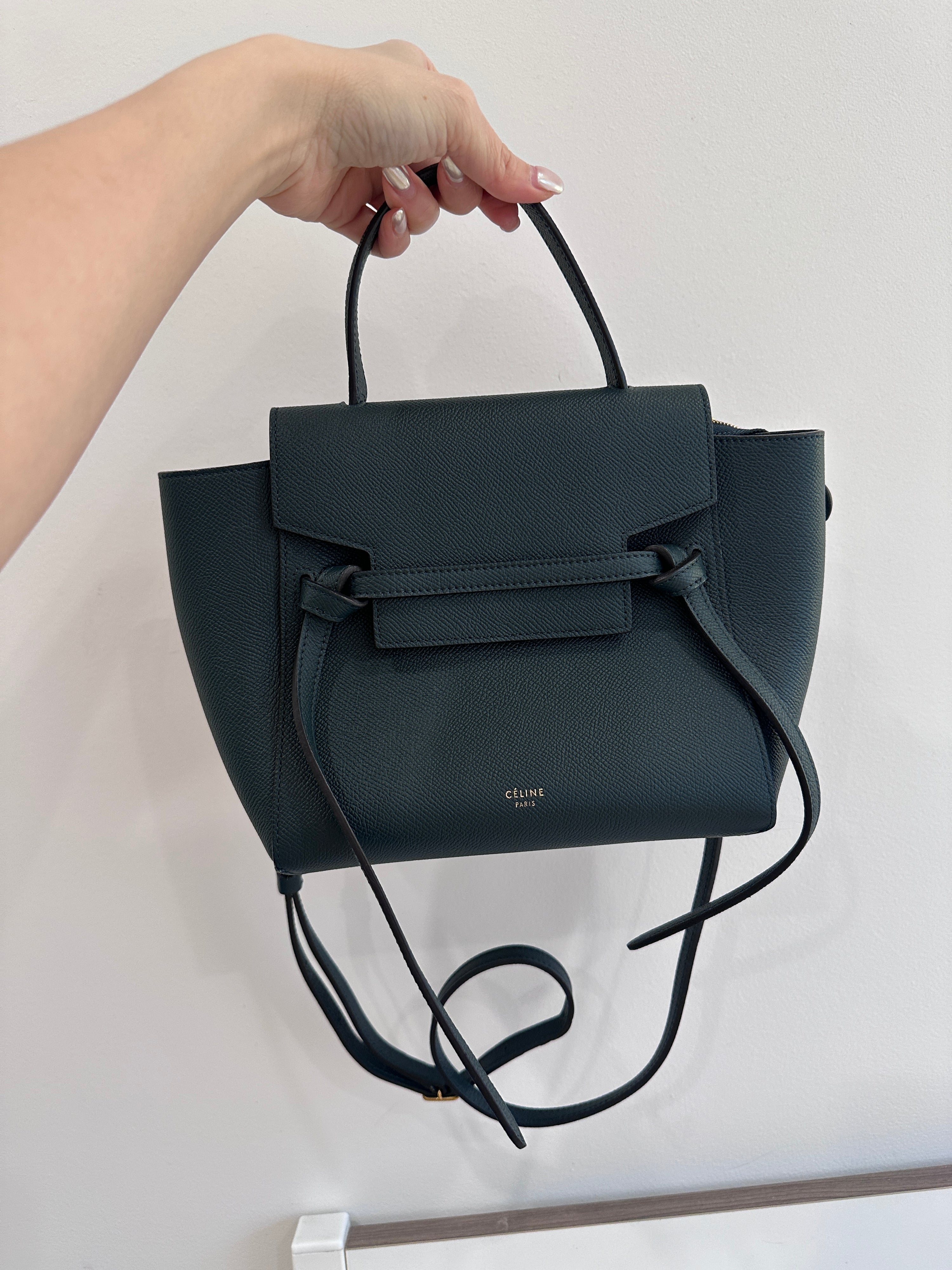 Celine - CONS