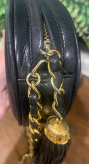 Chanel - CONS