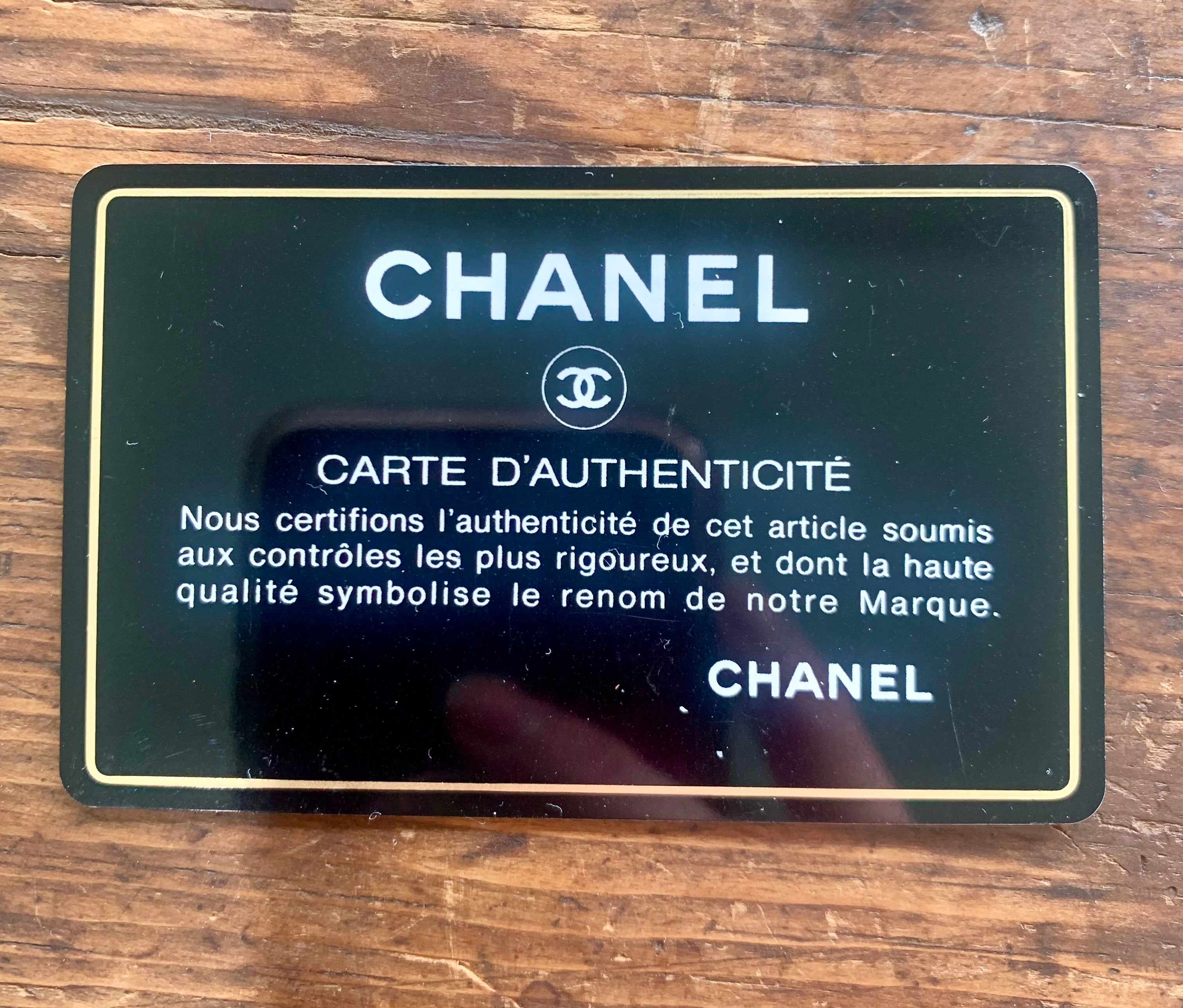 Chanel - CONS