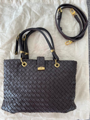 Bottega Veneta- cons