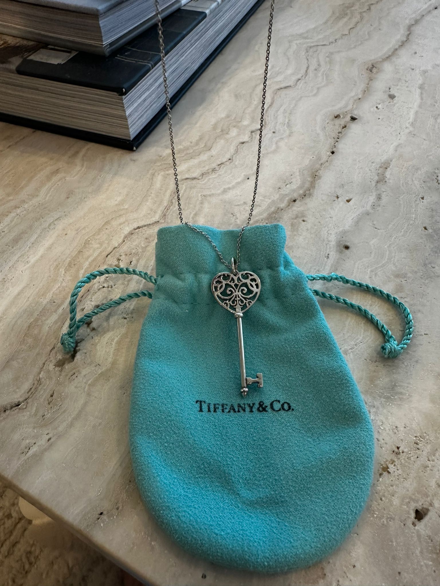 Tiffany - cons