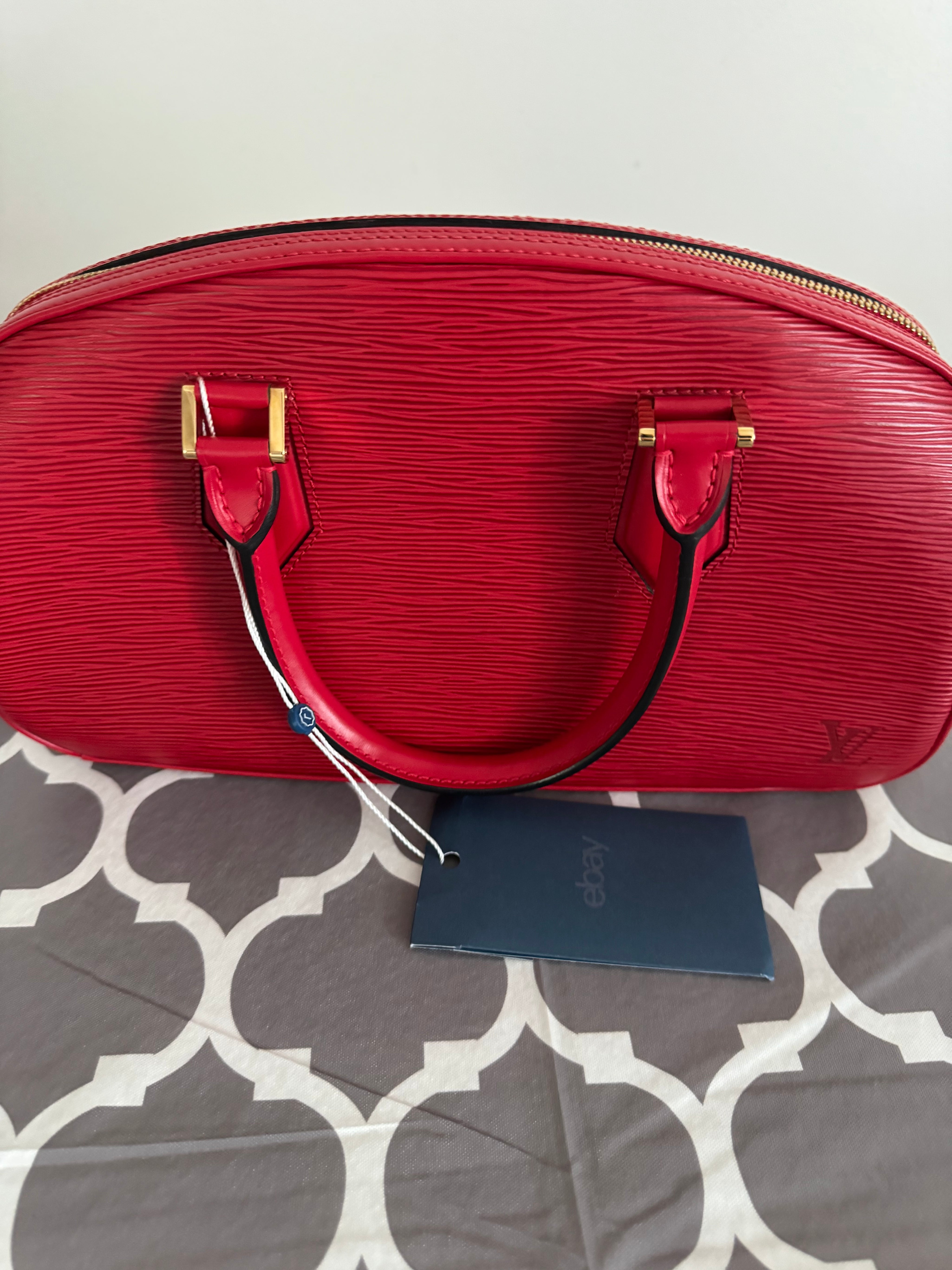 Louis Vuitton Epi Jasmine Handbag