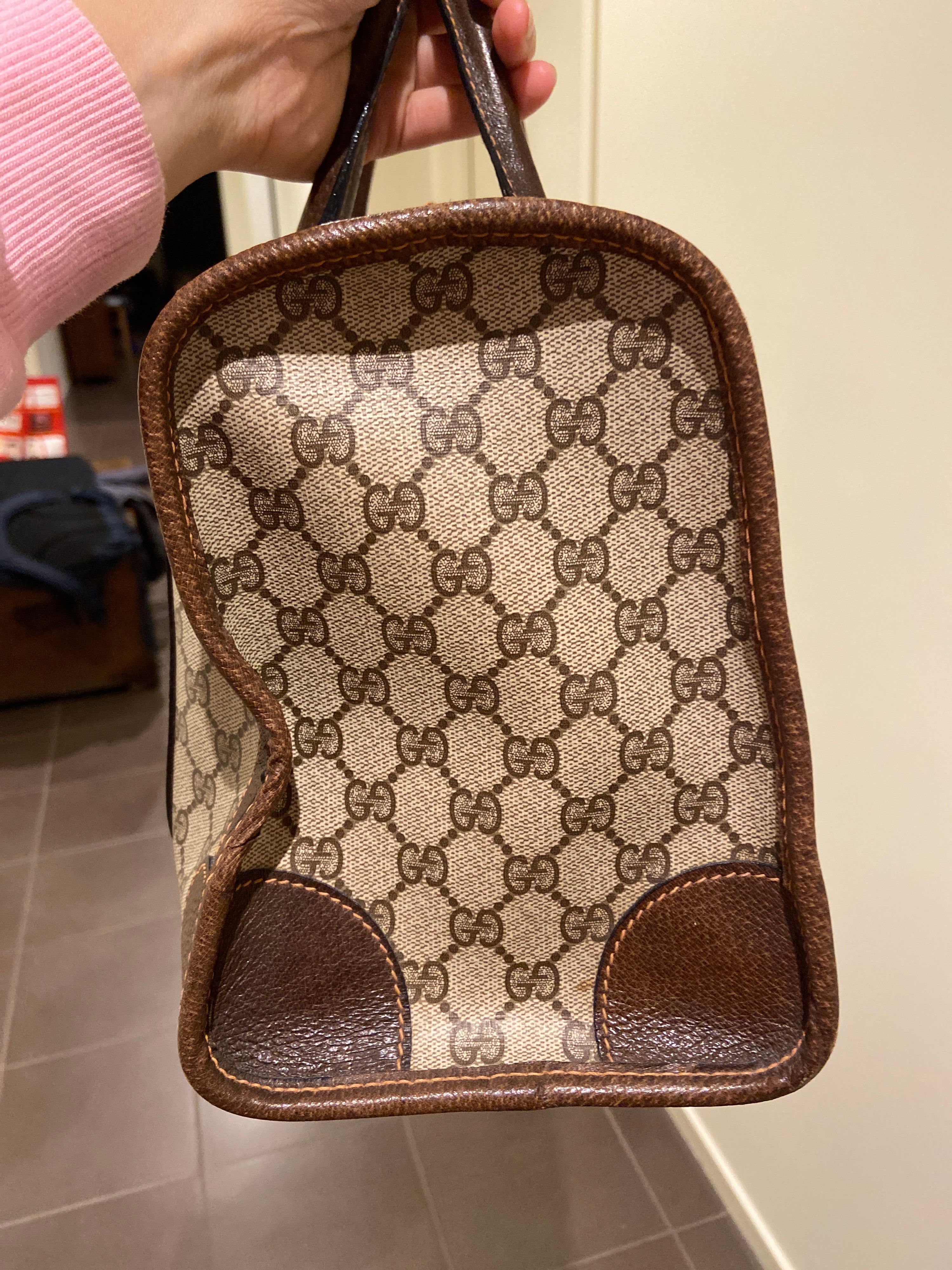 Gucci - CONS