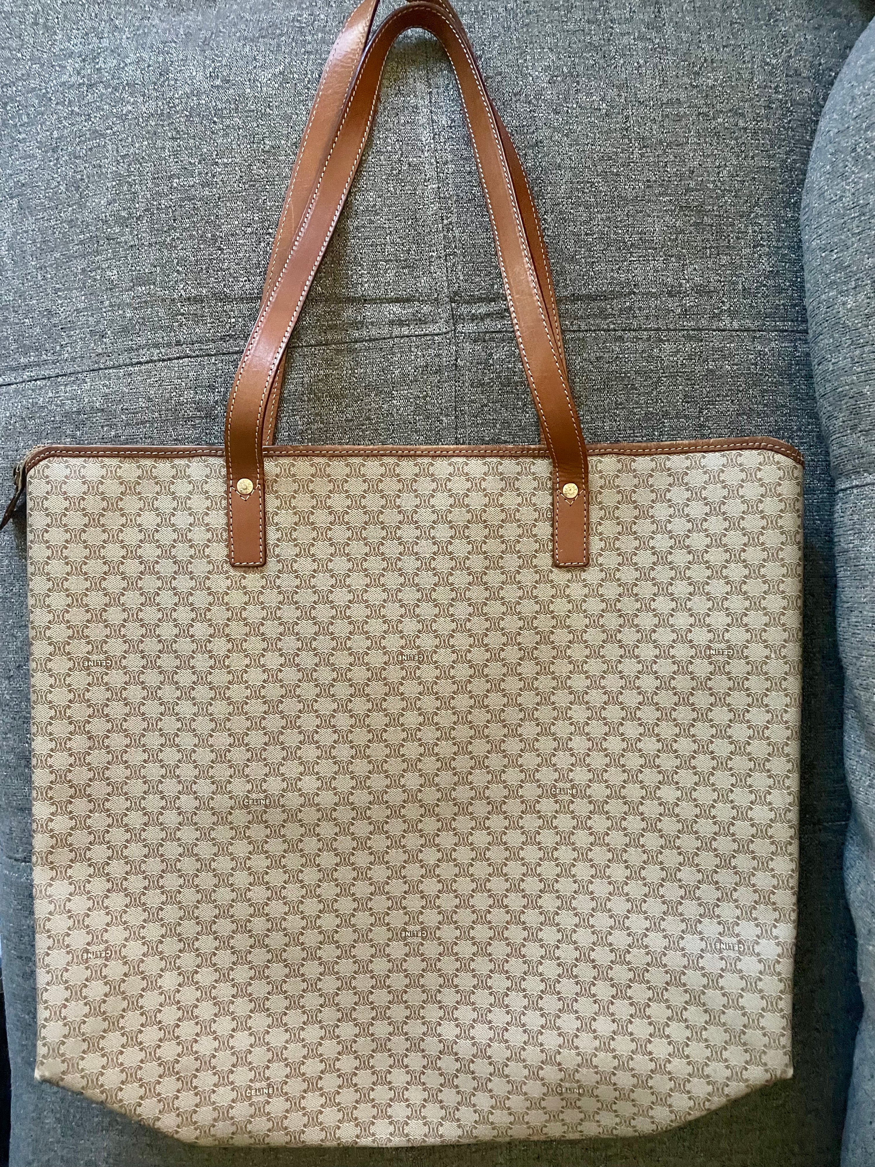 Celine - CONS
