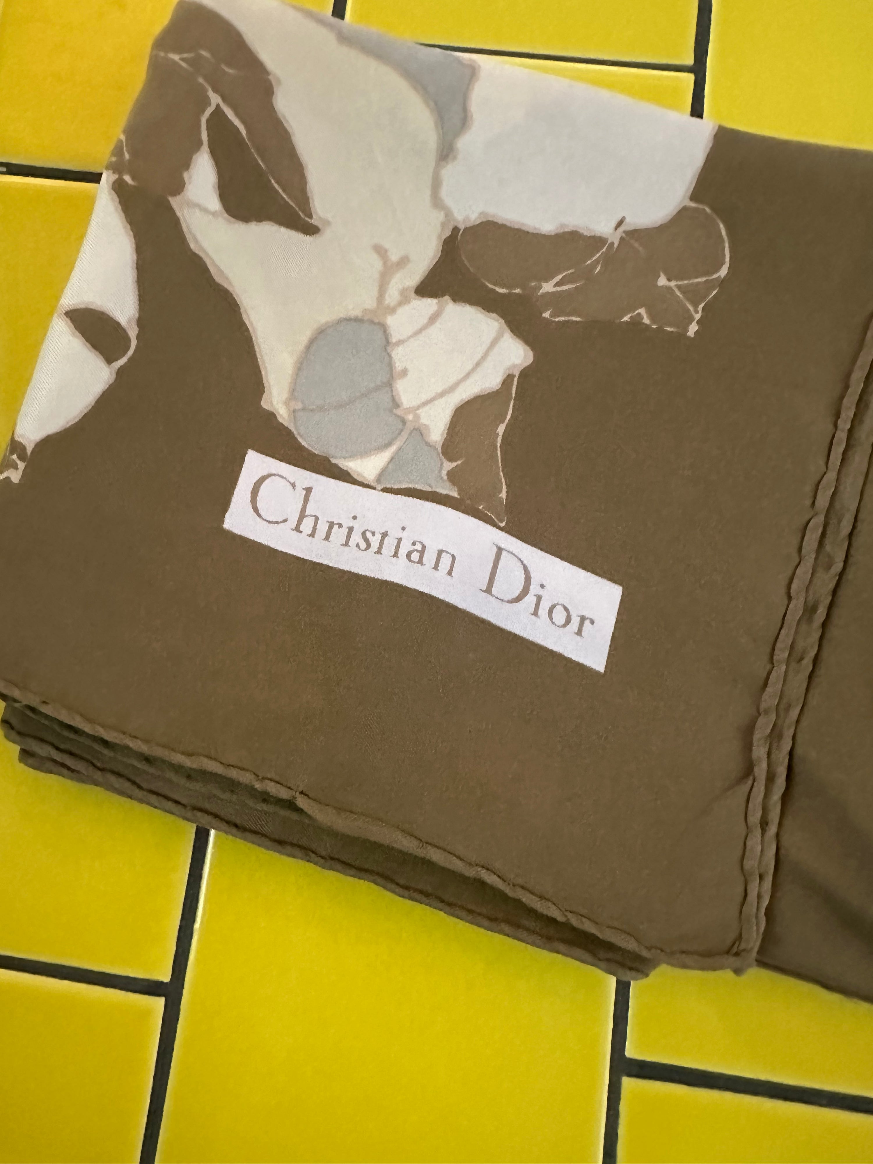 Dior - CONS