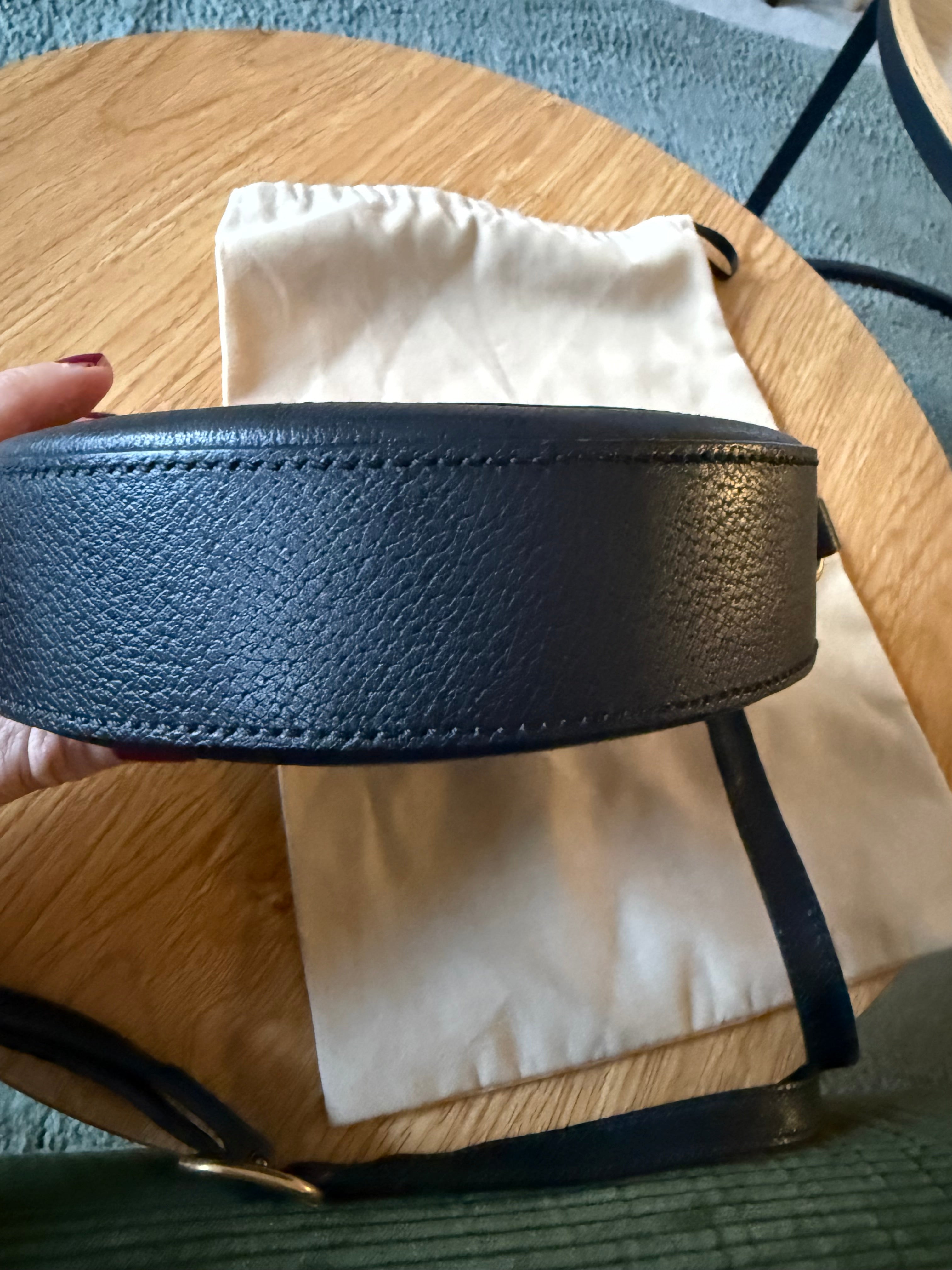 Gucci marmont velvet mini crossbody bag